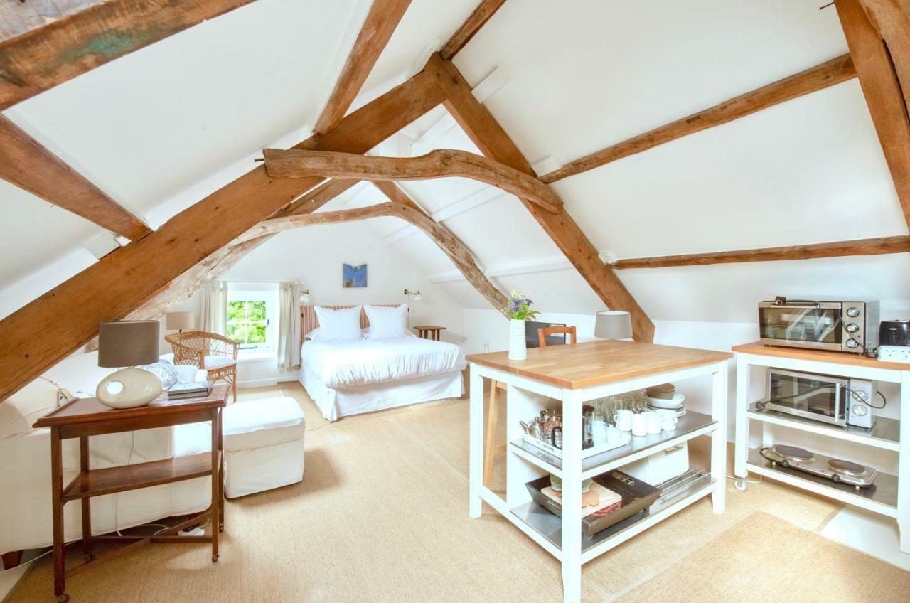 The Attic Apartment, Quay Street Studios Cardigan Exterior foto
